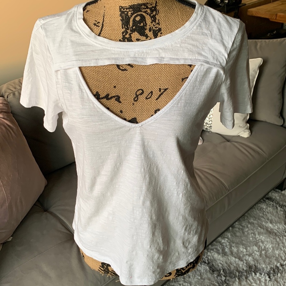 Boston Proper sexy cut tshirt